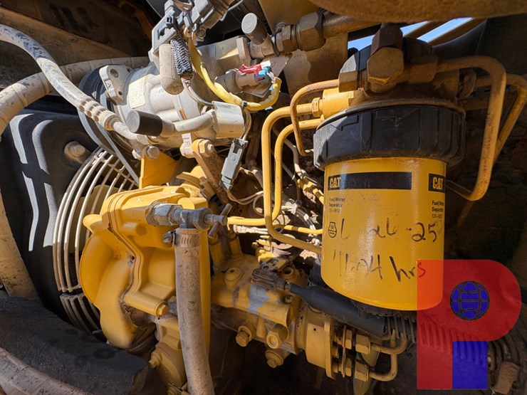 caterpillar-420d-image-7