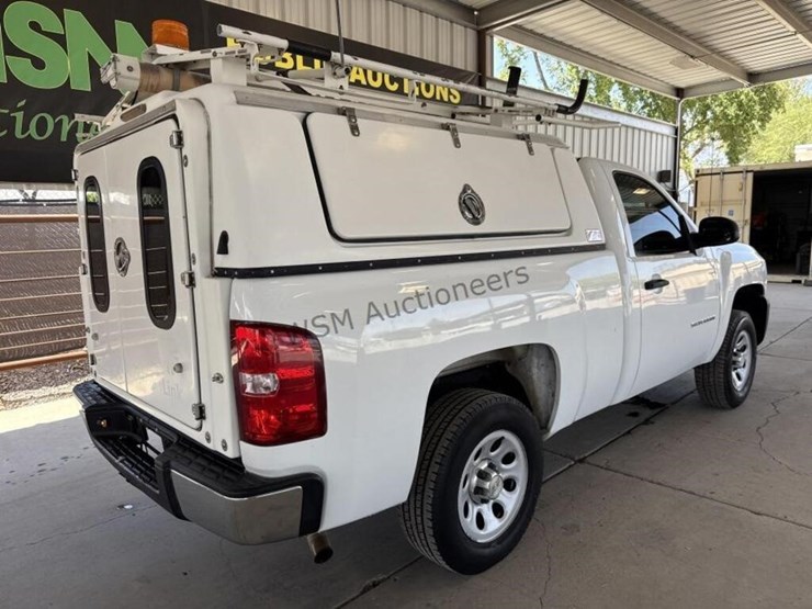 2012-chevrolet-silverado-1500-image-7