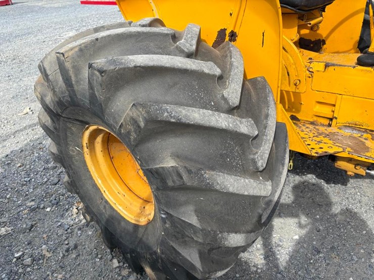 john-deere-301a-image-7