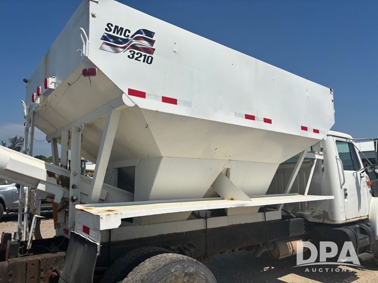 2000-ihc-4900-dry-tender-truck-(dr12098,-unit-25102)-image-50