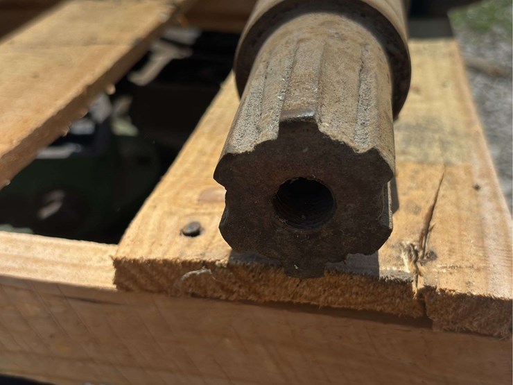 john-deere-model-g-crankshaft-image-9