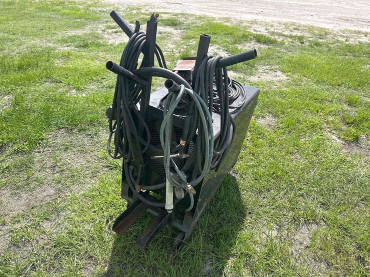 airco-tig-welder-image-3