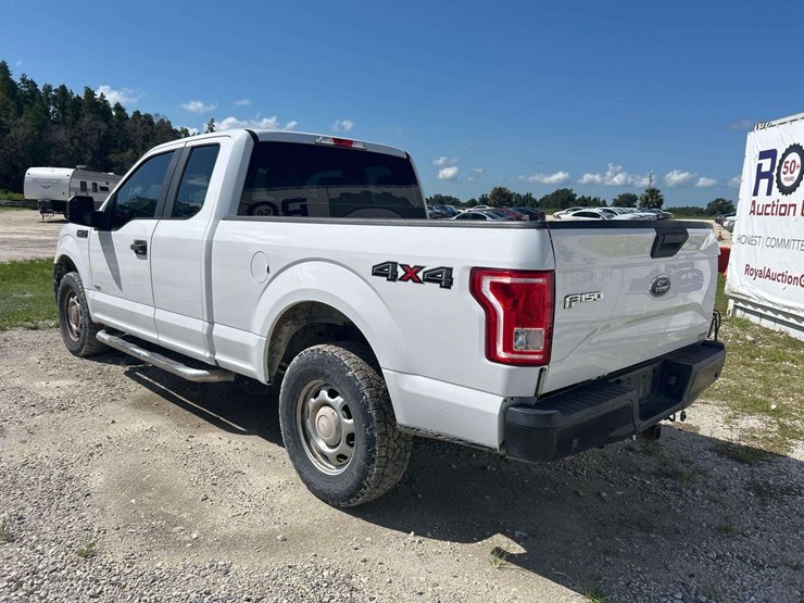 2016-ford-f150-image-4