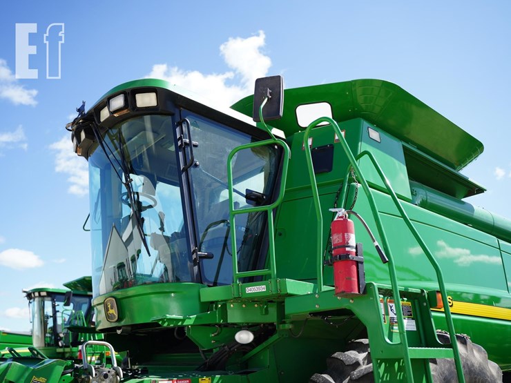 2005-john-deere-9660-sts-image-8