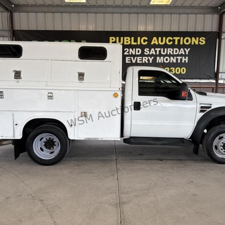 2008 FORD F550