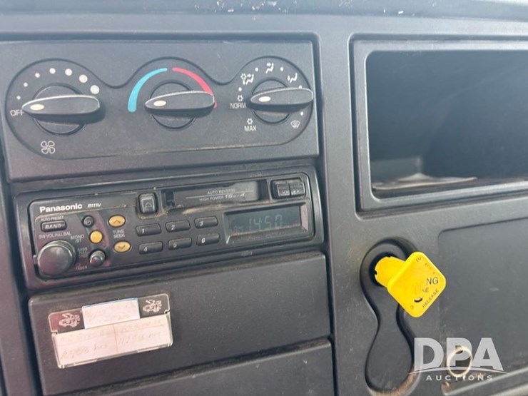 2007-international-durastar-4300-image-50
