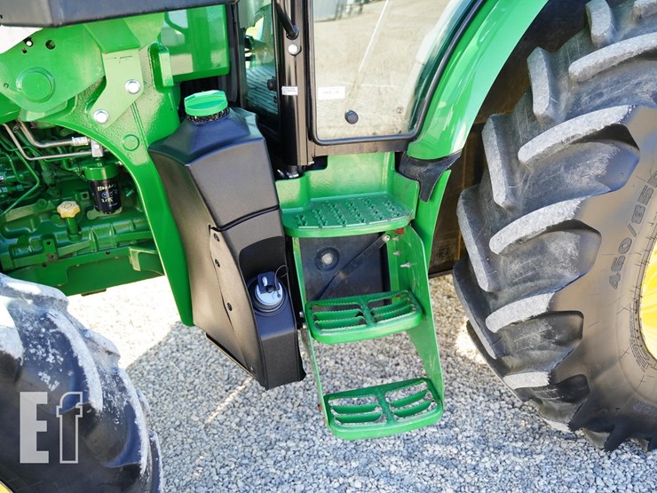 2017-john-deere-5090r-image-9