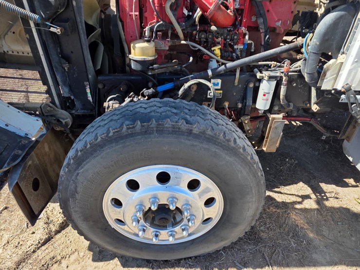 2007-peterbilt-379-image-49