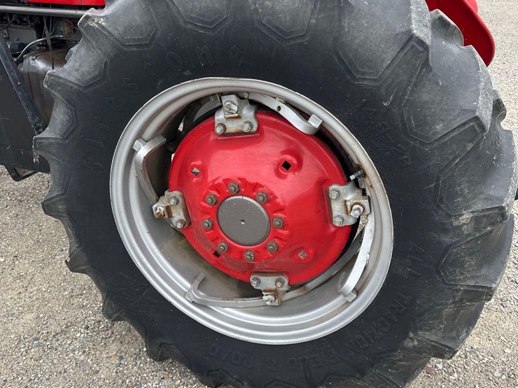 massey-ferguson-65-image-15