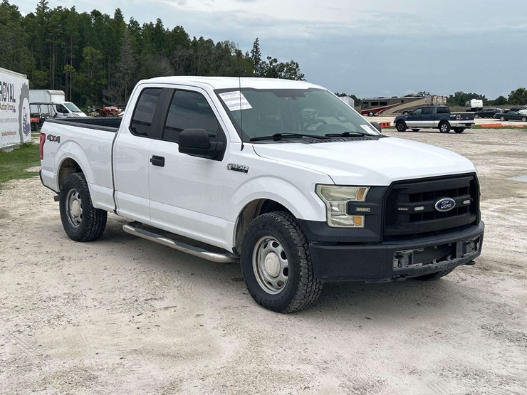 2016-ford-f150-image-2