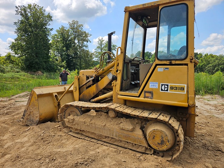 caterpillar-931b-image-9
