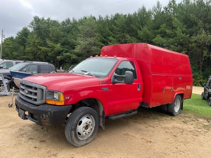 1999-ford-f550-image-1