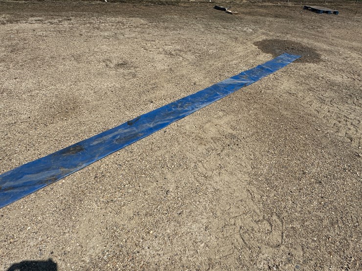 #23047-•-aprox-95-feet,-8-inch-blue-discharge-hoses-with-water-fittings-image-10