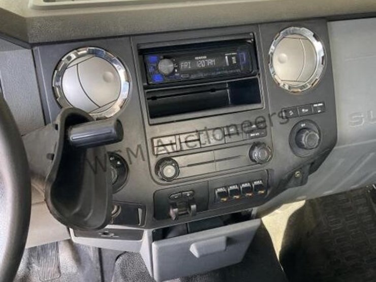 2014-ford-f250-image-18