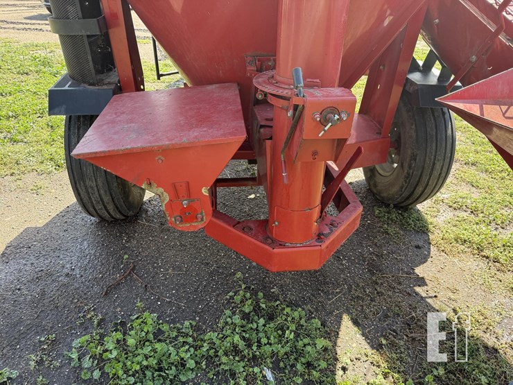 case-ih-1250-image-19