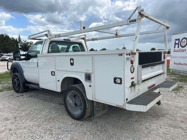 2015-ford-f550-image-4