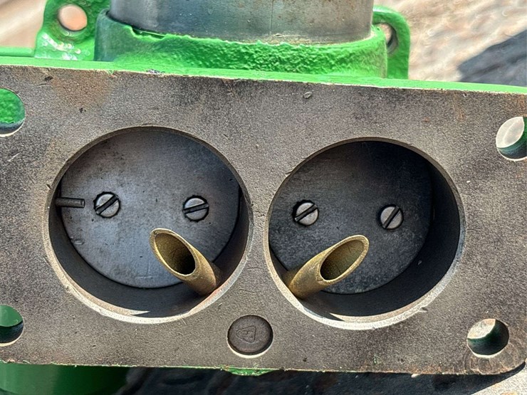 marvel-schebler-dltx-95-carburetor-image-16