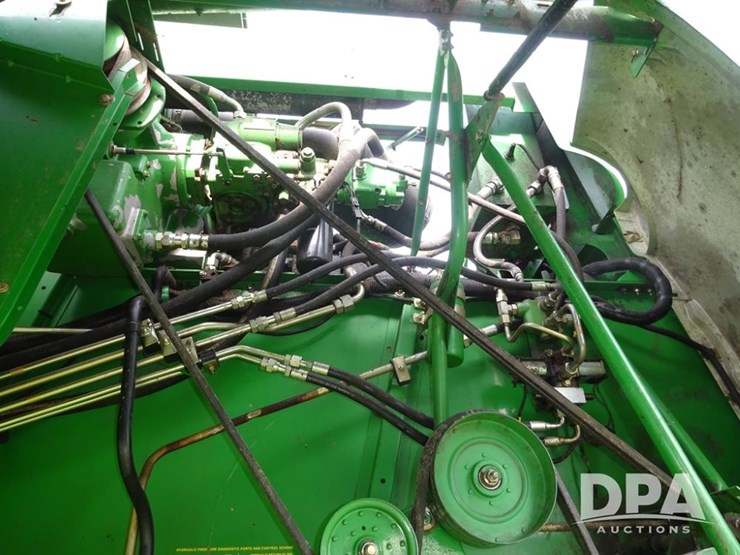 2001-john-deere-9550-image-58