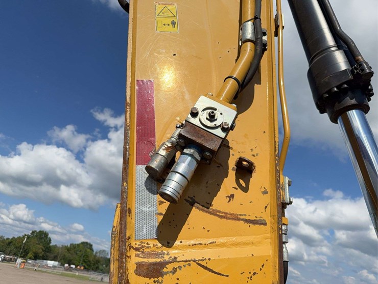 2013-caterpillar-329el-image-45