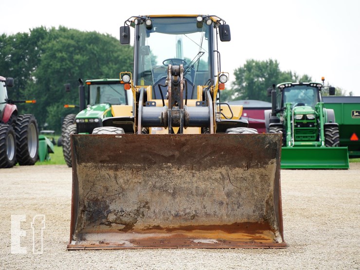 2015-deere-544k-image-2