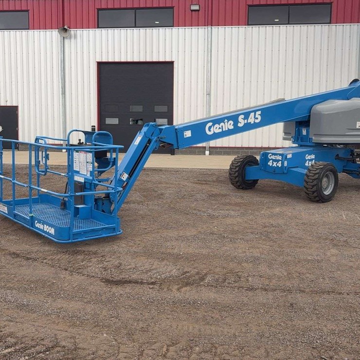 2016 GENIE S45