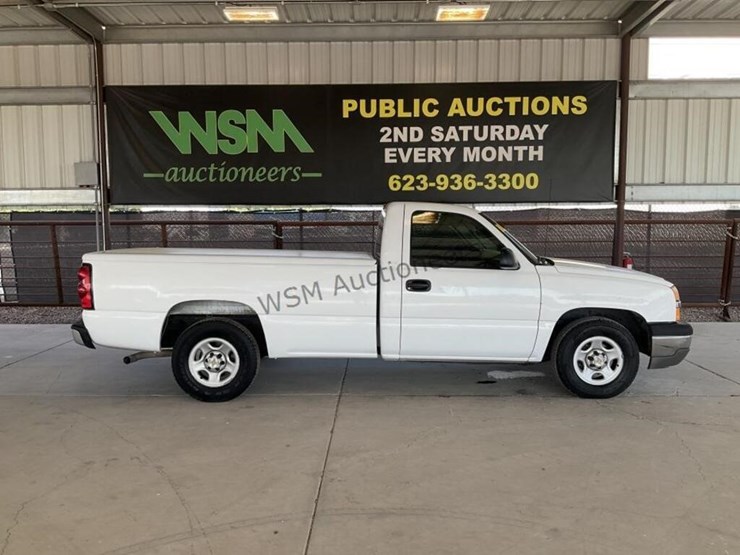 2003-chevrolet-silverado-1500-image-1