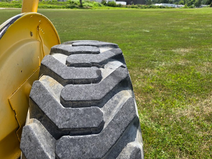 ford-tractor-image-80