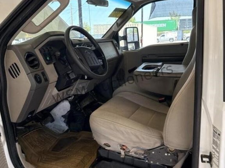 2008-ford-f250-image-23
