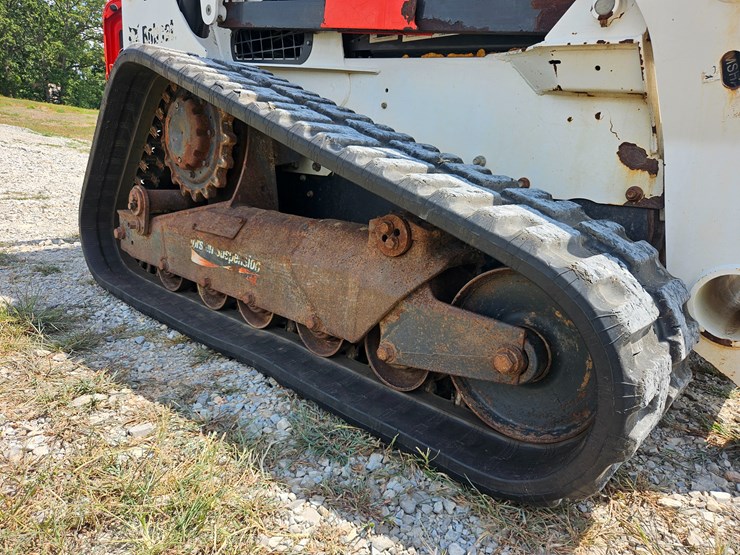 2019-bobcat-t870-image-73