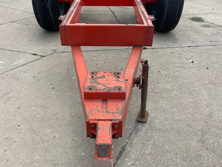balzer-16ft-running-gear-image-2