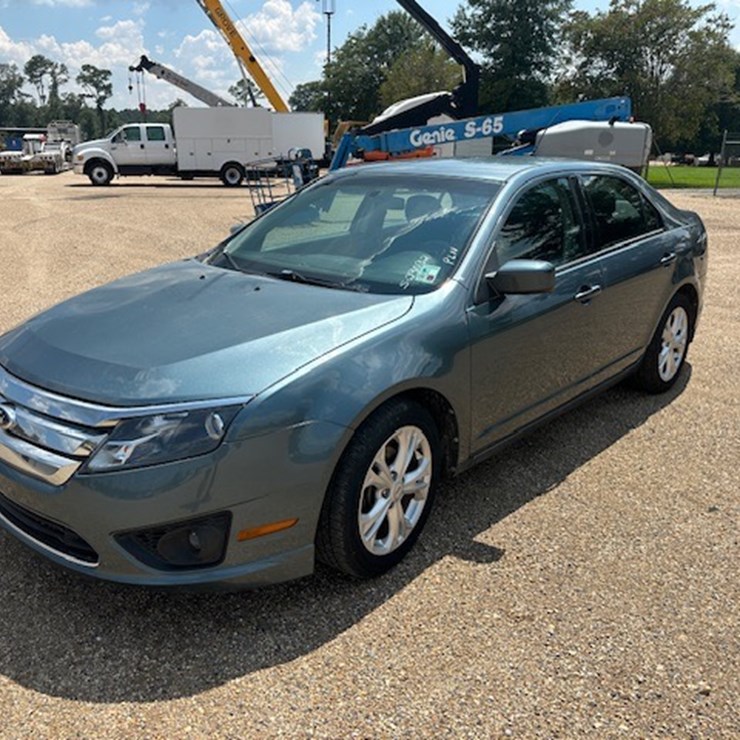 #23032 • 2012 FORD FUSION