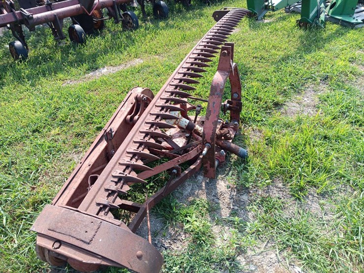 international-1300-image-2