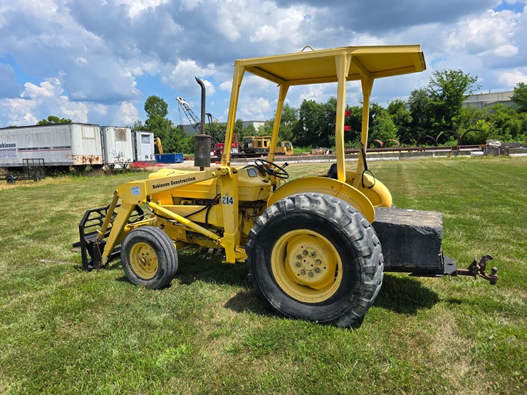 ford-tractor-image-12