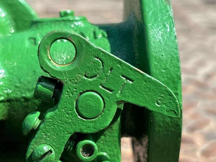 marvel-schebler-dltx-46-carburetor-image-13