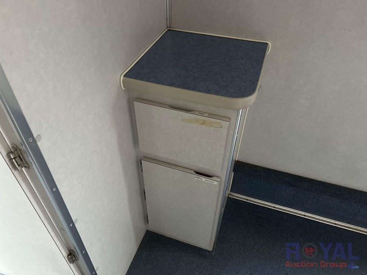 2002-blue-bird-f131612-bus-image-30