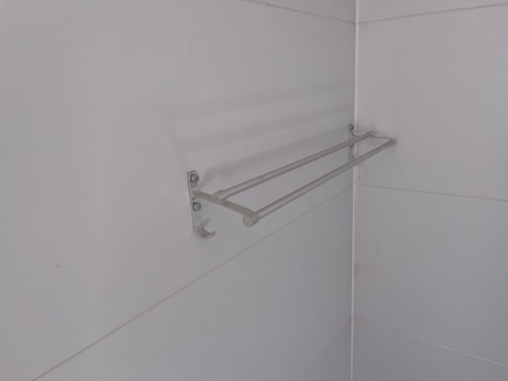 #50541-•-portable-restroom-image-17