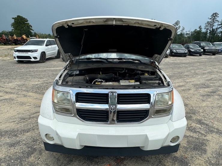2010-dodge-nitro-image-63
