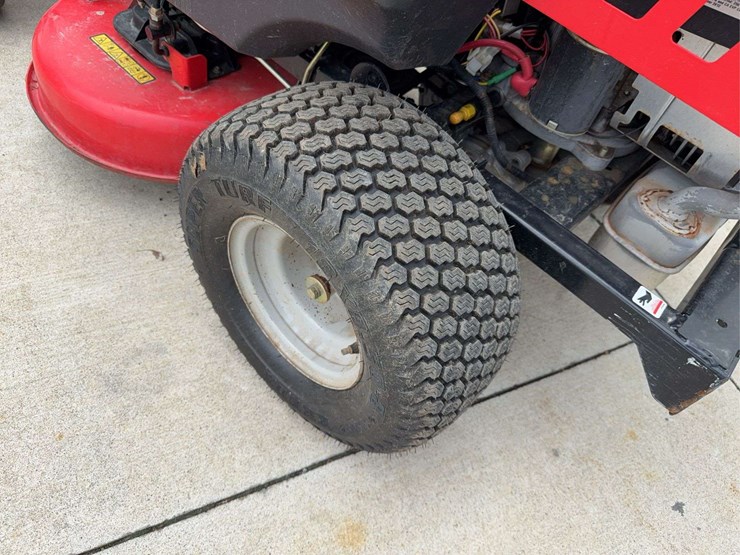2015-graveley-zero-turn-mower-image-5
