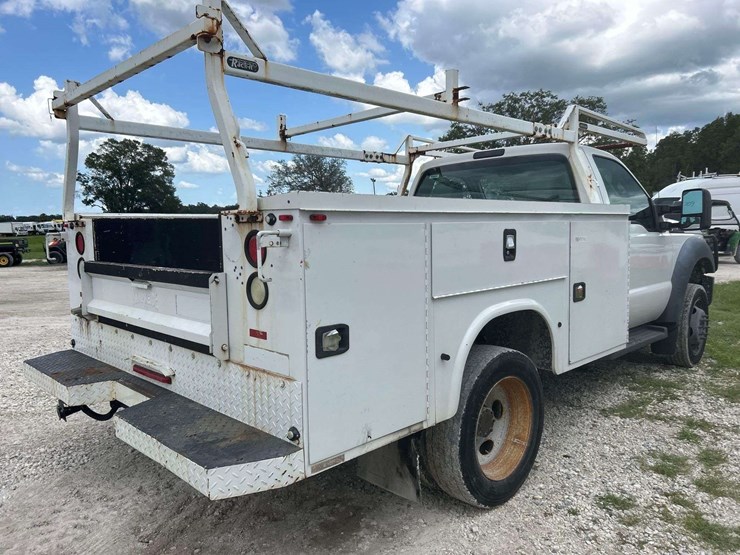 2015-ford-f550-image-3