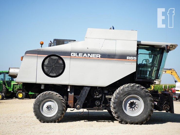 2004-gleaner-r65-image-4