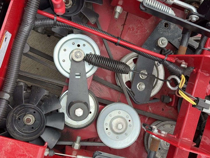 2018-ferris-isx-600-zero-turn-mower-image-27