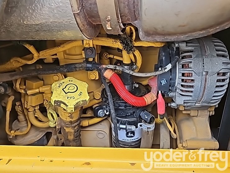 2018-deere-850k-image-52