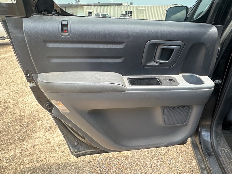 2008-honda-ridgeline-image-26