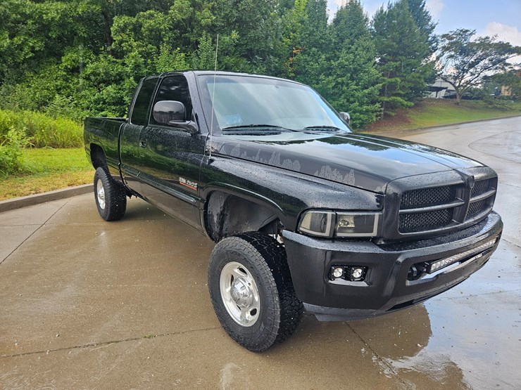 #18968-•-2002-dodge-ram-2500-pickup-truck-image-68