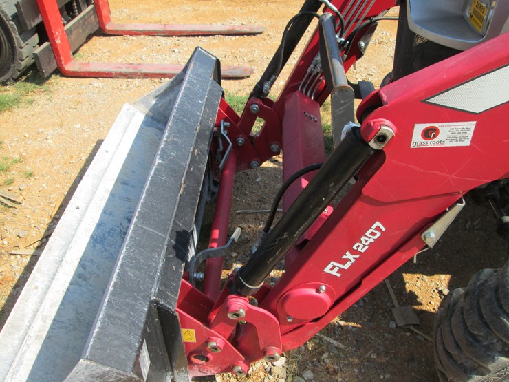 2021-massey-ferguson-1840e-image-17