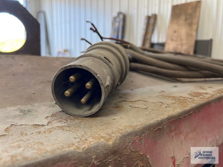 eight-pack-welder-number-two.-serial-#-ka784830.-four-out-of-eight-welders-worked-last-time-it-was-image-10