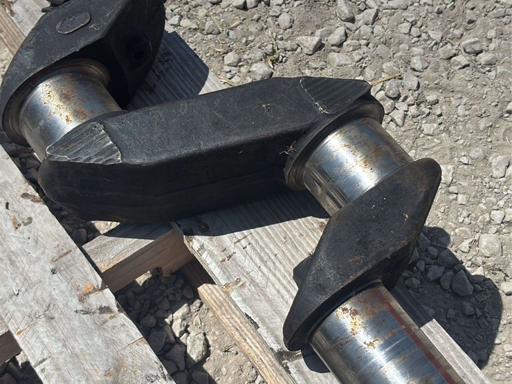 john-deere-model-g-crankshaft-image-11
