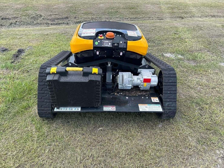 2010-john-deere-la105-image-14