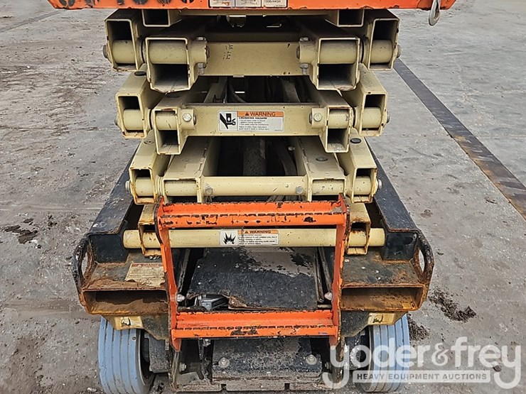2018-jlg-1932r-image-10