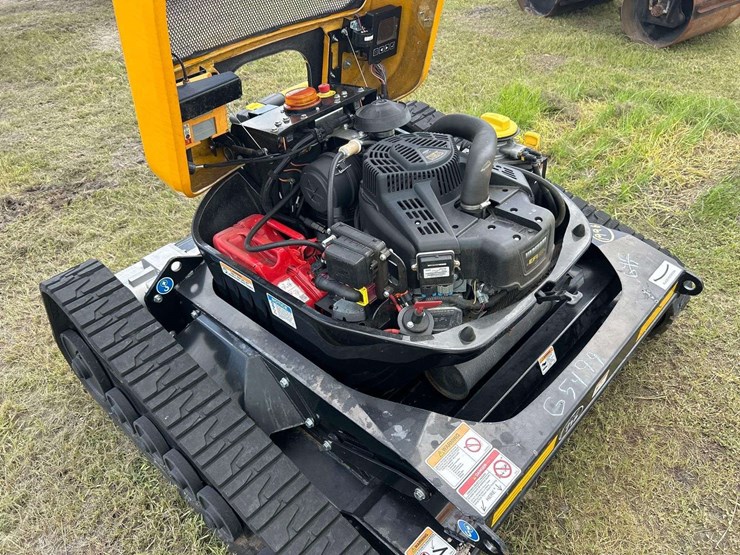 2010-john-deere-la105-image-6